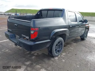 2013 Honda Ridgeline RTS with VIN 5FPYK1F46DB015386, listed as a IAAI auction lot 41928477 with 275,963 mi miles. Bid and sale history available at carsss.com. Image 4.