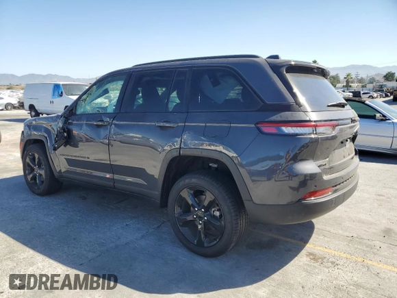 2024 Jeep Grand Cherokee Limited z VIN 1C4RJHBG2RC238800, wystawiony jako Copart lot #64044345 z przebiegiem 4 890 mil mil oraz Czysty tytuł • Clean title. Historia ofert i sprzedaży dostępna na DreamBid. Obrazek 2.