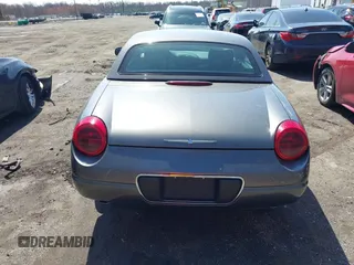 2003 Ford Thunderbird Deluxe with VIN 1FAHP60A23Y101899, listed as a IAAI auction lot 41805269 with Not Provided miles. Bid and sale history available at carsss.com. Image 16.