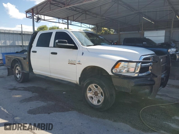 2014 Ram 2500 Tradesman z VIN 3C6UR5CL7EG121614, wystawiony jako Copart lot #62214345 z przebiegiem 169 442 mil mil oraz Czysty tytuł • Clean title. Historia ofert i sprzedaży dostępna na DreamBid. Obrazek 4.