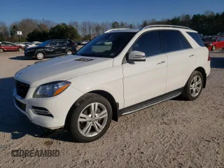 2015 Mercedes-Benz M with VIN 4JGDA0EB8FA534953, listed as a Copart auction lot 83435654 with 85,490 mi miles and Salvage Title. Bid and sale history available at carsss.com. Image 1.