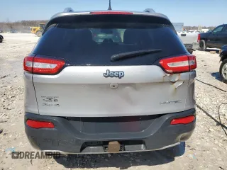 2015 Jeep Cherokee Limited with VIN 1C4PJMDSXFW765544, listed as a Copart auction lot 52384255 with 118,214 mi miles and Clean Title. Bid and sale history available at carsss.com. Image 6.