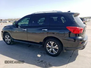 2019 Nissan Pathfinder S z VIN 5N1DR2MN1KC607076, wystawiony jako Copart lot #50372865 z przebiegiem 122 896 mil mil oraz Szkoda całkowita • Salvage title. Historia ofert i sprzedaży dostępna na DreamBid. Obrazek 2.
