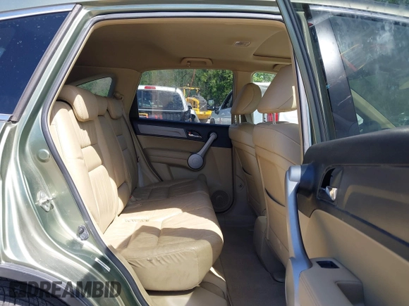 2007 Honda CR-V EX-L z VIN JHLRE387X7C073092, wystawiony jako IAAI lot #42090276 z przebiegiem 150 297 mil mil oraz . Historia ofert i sprzedaży dostępna na DreamBid. Obrazek 8.