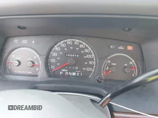2004 Ford Crown Victoria LX с VIN 2FAFP74WX4X132788, выставлен на аукционе IAAI как лот 42282454 с пробегом 165 019 миль миль и . История ставок и продаж доступна на DreamBid. Изображение 7.