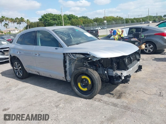 2024 Audi Q5 S line Premium with VIN WA1GAAFY9R2140669, listed as a IAAI auction lot 42092210 with 4,326 mi miles and . Bid and sale history available at DreamBid. Image 1.