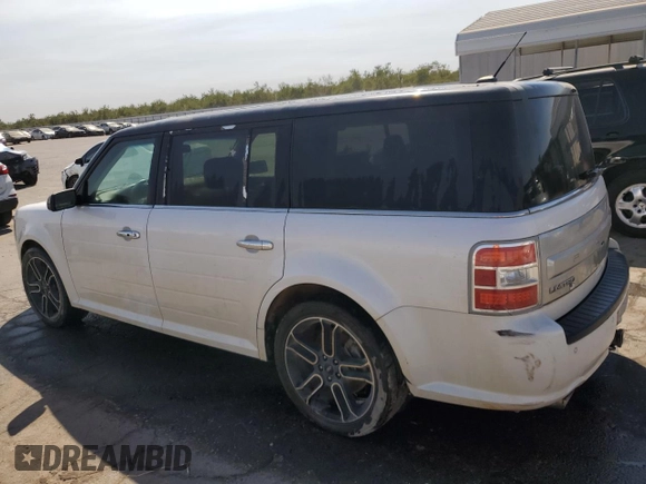2013 Ford Flex Limited z VIN 2FMHK6DT6DBD28575, wystawiony jako Copart lot #70243394 z przebiegiem 144 254 mil mil oraz Czysty tytuł • Clean title. Historia ofert i sprzedaży dostępna na DreamBid. Obrazek 2.