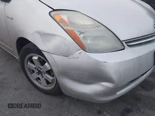 2006 Toyota Prius with VIN JTDKB22U667523196, listed as a IAAI auction lot 41865639 with 282,399 mi miles. Bid and sale history available at carsss.com. Image 6.