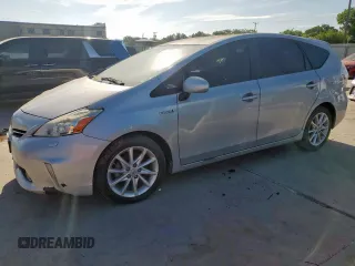 2014 Toyota Prius Two with VIN JTDZN3EU2EJ001979, listed as a Copart auction lot 62612665 with 218,582 mi miles and Clean title. Bid and sale history available at DreamBid. Image 1.