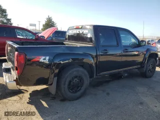 2005 Chevrolet Colorado 1SF LS Z71 with VIN 1GCDT136258159495, listed as a Copart auction lot 82419604 with 254,889 mi miles and Clean Title. Bid and sale history available at carsss.com. Image 3.