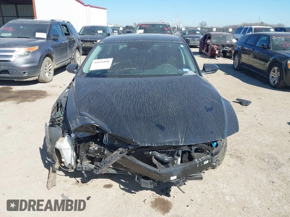 2023 Hyundai Elantra SEL with VIN KMHLS4AG4PU598313, listed as a IAAI auction lot 41651896 with 38,064 mi miles and . Bid and sale history available at DreamBid. Image 12.