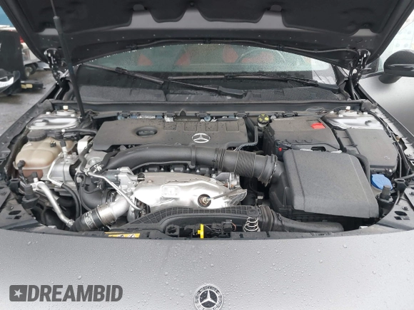 2020 Mercedes-Benz CLA 250 z VIN W1K5J4GB6LN106225, wystawiony jako IAAI lot #41504703 z przebiegiem 51 357 mil mil oraz . Historia ofert i sprzedaży dostępna na DreamBid. Obrazek 10.