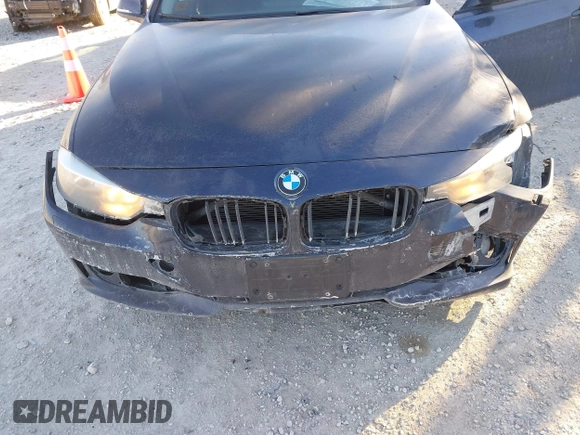 2013 BMW 3 Series 328i xDrive with VIN WBA3B5C57DF590497, listed as a IAAI auction lot 41424351 with 119,307 mi miles. Bid and sale history available at carsss.com. Image 17.