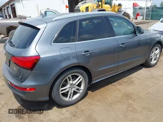 2014 Audi Q5 Premium Plus z VIN WA1DGAFP4EA130611, wystawiony jako IAAI lot #42822279 z przebiegiem 178 029 mil mil oraz . Historia ofert i sprzedaży dostępna na DreamBid. Obrazek 4.