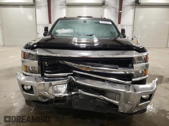 2016 Chevrolet Silverado 3500HD LT with VIN 1GC1KZEG8GF278113, listed as a Copart auction lot 42744415 with 160,585 mi miles and Salvage Title. Bid and sale history available at carsss.com. Image 5.