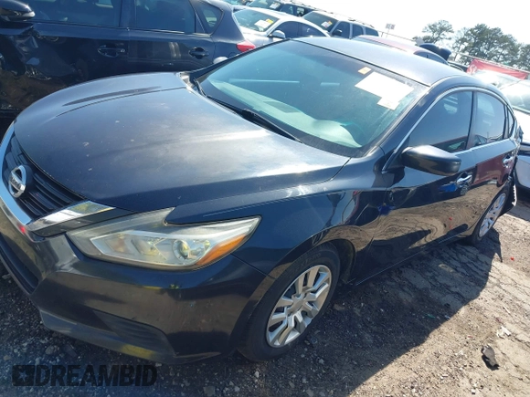 2016 Nissan Altima S with VIN 1N4AL3AP4GN374381, listed as a IAAI auction lot 41984104 with 160,188 mi miles and . Bid and sale history available at carsss.com. Image 2.