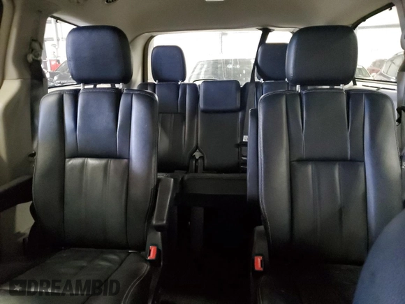 2015 Chrysler Town & Country Touring with VIN 2C4RC1BG4FR755522, listed as a Copart auction lot 49185875 with 109,915 mi miles and Salvage Title. Bid and sale history available at carsss.com. Image 10.