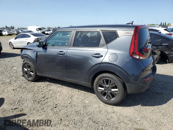 2021 Kia Soul S with VIN KNDJ23AU5M7795139, listed as a Copart auction lot 51848945 with 40,570 mi miles and Salvage Title. Bid and sale history available at DreamBid. Image 2.