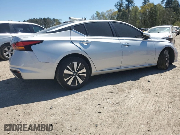 2022 Nissan Altima 2.5 SV with VIN 1N4BL4DV1NN313233, listed as a Copart auction lot 50029485 with 56,206 mi miles and Clean Title. Bid and sale history available at carsss.com. Image 3.