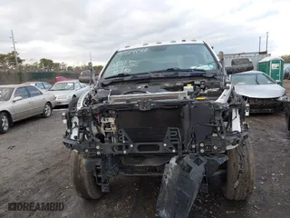 2018 Ram 2500 Tradesman with VIN 3C6UR5CJ4JG147600, listed as a IAAI auction lot 41514148 with 115,289 mi miles. Bid and sale history available at carsss.com. Image 12.