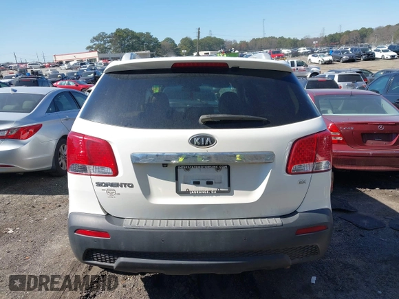 2013 Kia Sorento EX with VIN 5XYKUCA65DG407345, listed as a IAAI auction lot 41653071 with 169,208 mi miles. Bid and sale history available at carsss.com. Image 16.