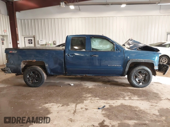 2016 Chevrolet Silverado 1500 LT with VIN 1GCVKREC5GZ296369, listed as a IAAI auction lot 41262302 with 122,859 mi miles. Bid and sale history available at carsss.com. Image 13.