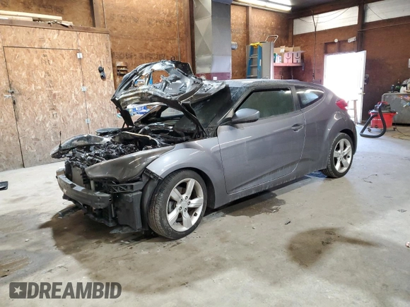 2013 Hyundai Veloster w/Black Int с VIN KMHTC6AD7DU162534, выставлен на аукционе Copart как лот 54061425 с пробегом Не указан миль и Списание • Salvage title. История ставок и продаж доступна на DreamBid. Изображение 1.