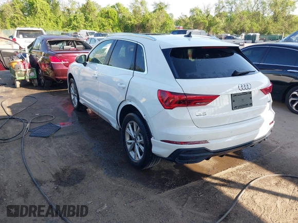 2021 Audi Q3 S line Premium with VIN WA1DECF31M1037901, listed as a IAAI auction lot 42158457 with 25,925 mi miles and . Bid and sale history available at DreamBid. Image 3.