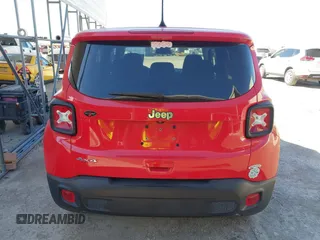 2020 Jeep Renegade Sport with VIN ZACNJBAB3LPM09233, listed as a IAAI auction lot 41751376 with 71,900 mi miles and . Bid and sale history available at DreamBid. Image 16.