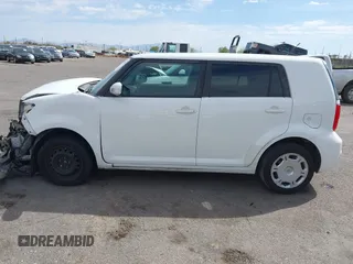 2008 Scion xB with VIN JTLKE50E281034521, listed as a IAAI auction lot 41896438 with 136,605 mi miles. Bid and sale history available at carsss.com. Image 15.