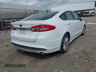 2017 Ford Fusion SE with VIN 3FA6P0H70HR375377, listed as a IAAI auction lot 41807636 with 72,730 mi miles and . Bid and sale history available at carsss.com. Image 4.