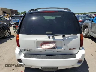 2007 GMC Envoy Denali z VIN 1GKET63M072101556, wystawiony jako Copart lot #57820235 z przebiegiem Nie podano mil oraz Szkoda całkowita • Salvage title. Historia ofert i sprzedaży dostępna na DreamBid. Obrazek 6.