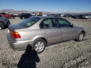 2000 Honda Civic EX with VIN 2HGEJ8643YH519550, listed as a Copart auction lot 42168705 with 155,786 mi miles and Clean Title. Bid and sale history available at carsss.com. Image 3.