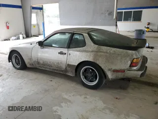1984 Porsche 944 z VIN WP0AA0946EN453279, wystawiony jako Copart lot #66187134 z przebiegiem 32 538 mil mil oraz Czysty tytuł • Clean title. Historia ofert i sprzedaży dostępna na DreamBid. Obrazek 2.