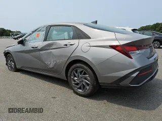 2024 Hyundai Elantra SEL z VIN KMHLM4DG6RU778028, wystawiony jako Copart lot #59693495 z przebiegiem 33 282 mil mil oraz Nie do naprawy • Non repairable. Historia ofert i sprzedaży dostępna na DreamBid. Obrazek 2.