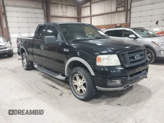 2004 Ford F-150 XLT with VIN 1FTPX14514NC15952, listed as a IAAI auction lot 41932338 with 123,024 mi miles. Bid and sale history available at carsss.com. Image 1.