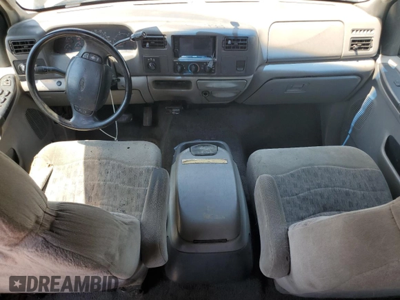 2000 Ford F-350 XL with VIN 1FTSW31F3YEB20854, listed as a Copart auction lot 61717865 with 209,288 mi miles and Salvage title. Bid and sale history available at DreamBid. Image 8.