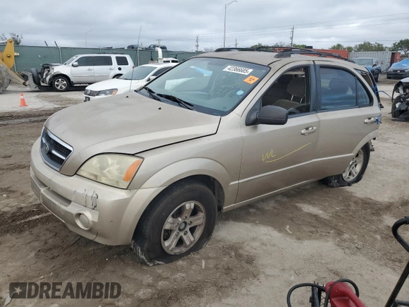 2005 Kia Sorento LX with VIN KNDJD733055406491, listed as a Copart auction lot 42366685 with 0 mi miles and Salvage Title. Bid and sale history available at carsss.com. Image 1.