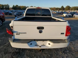 2007 Dodge Dakota SLT with VIN 1D7HE48N67S122636, listed as a Copart auction lot 81251054 with 233,584 mi miles and Salvage Title. Bid and sale history available at DreamBid. Image 6.