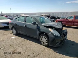 2014 Nissan Versa S with VIN 3N1CN7AP9EL862844, listed as a Copart auction lot 77493074 with 82,692 mi miles and Salvage Title. Bid and sale history available at carsss.com. Image 11.