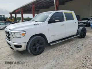 2019 Ram 1500 Big Horn z VIN 1C6RREFT2KN757684, wystawiony jako Copart lot #59682335 z przebiegiem 110 935 mil mil oraz Szkoda całkowita • Salvage title. Historia ofert i sprzedaży dostępna na DreamBid. Obrazek 1.