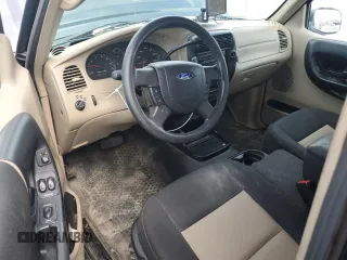 2004 Ford Ranger XL Fleet z VIN 1FTZR15E44PA65938, wystawiony jako Copart lot #51733575 z przebiegiem 235 190 mil mil oraz Szkoda całkowita • Salvage title. Historia ofert i sprzedaży dostępna na DreamBid. Obrazek 8.