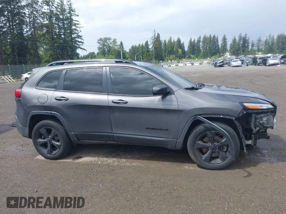 2018 Jeep Cherokee Latitude z VIN 1C4PJMCBXJD601328, wystawiony jako IAAI lot #42303389 z przebiegiem 98 288 mil mil oraz . Historia ofert i sprzedaży dostępna na DreamBid. Obrazek 14.