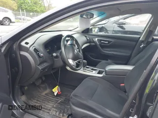 2015 Nissan Altima 2.5 z VIN 1N4AL3AP8FC249054, wystawiony jako IAAI lot #42179598 z przebiegiem 114 497 mil mil oraz . Historia ofert i sprzedaży dostępna na DreamBid. Obrazek 5.