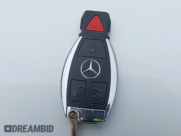 2000 Mercedes-Benz C 230 Kompressor with VIN WDBHA24G3YA833329, listed as a IAAI auction lot 41921683 with 109,436 mi miles and . Bid and sale history available at carsss.com. Image 11.