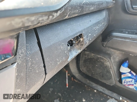 2018 Toyota Tacoma SR with VIN 5TFSX5EN6JX062775, listed as a IAAI auction lot 42774090 with 146,583 mi miles and . Bid and sale history available at DreamBid. Image 26.