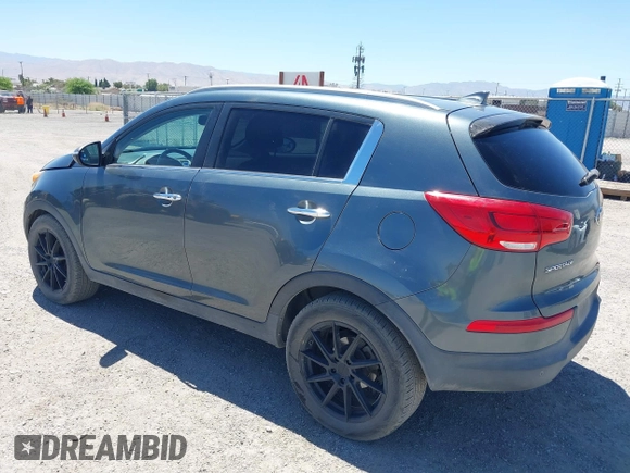 2014 Kia Sportage EX with VIN KNDPC3AC7E7650068, listed as a IAAI auction lot 42515890 with 185,882 mi miles and . Bid and sale history available at DreamBid. Image 3.