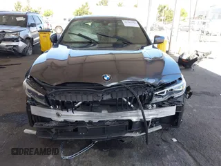 2022 BMW 3 Series 330i with VIN 3MW5R1J08N8C55960, listed as a IAAI auction lot 42505207 with Not provided miles and . Bid and sale history available at DreamBid. Image 12.