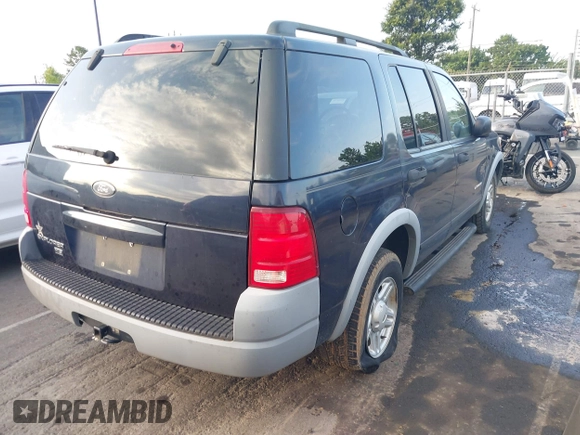 2002 Ford Explorer XLS with VIN 1FMZU62E12ZC04436, listed as a IAAI auction lot 42746422 with 198,618 mi miles and . Bid and sale history available at DreamBid. Image 4.