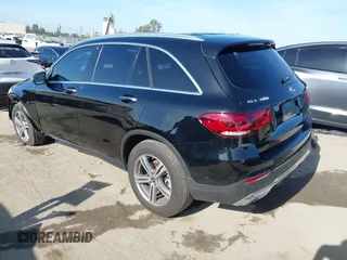 2022 Mercedes-Benz GLC 300 with VIN W1N0G8DB2NV399762, listed as a IAAI auction lot 42311304 with 20,421 mi miles and . Bid and sale history available at DreamBid. Image 3.